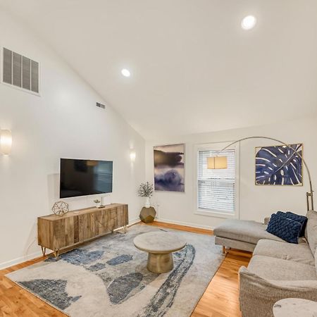 Charming 2Br Bungalow 4 Minutes To Duke University Durham Exterior foto